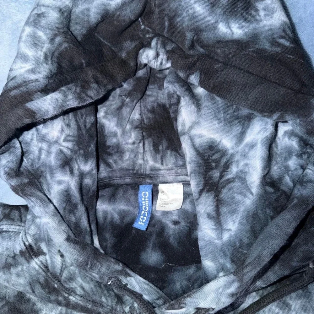 H&M Divided black and gray tie-dye hoodie